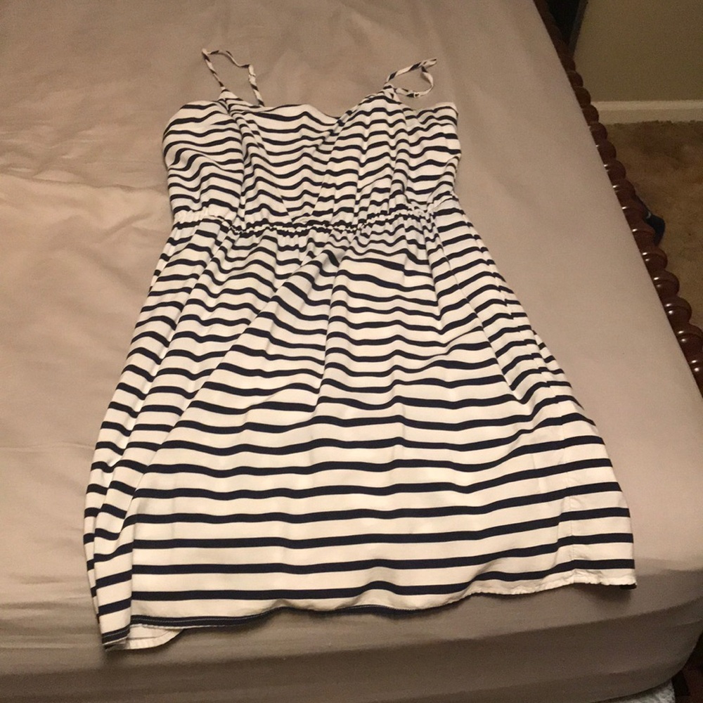 Old navy spaghetti strap dress